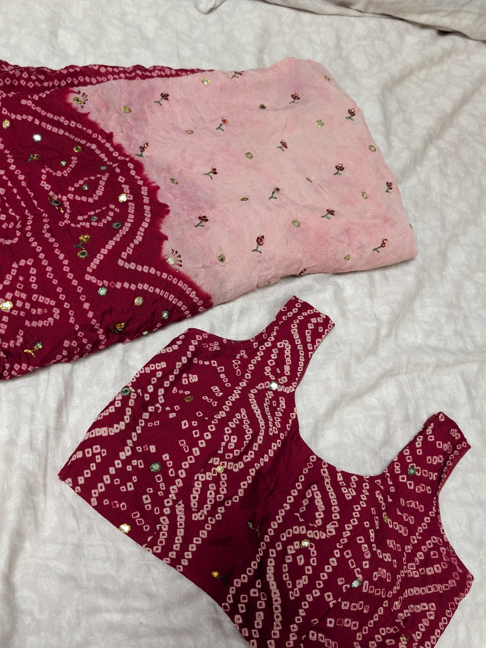 Red & Pink Embellished Saree And Blouse